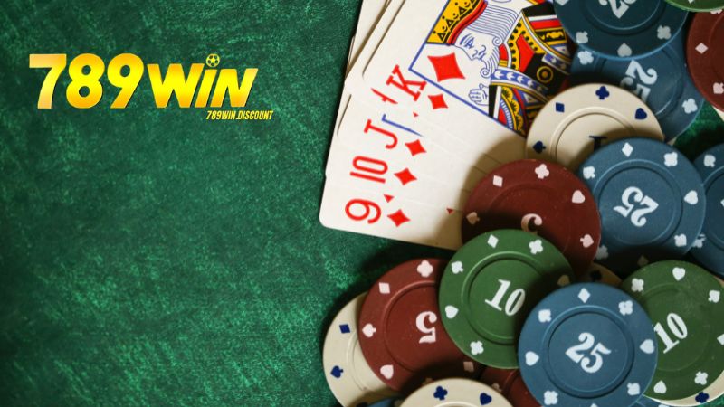 Poker: Bí quyết đọc vị đối thủ và phán đoán bài chính xác
